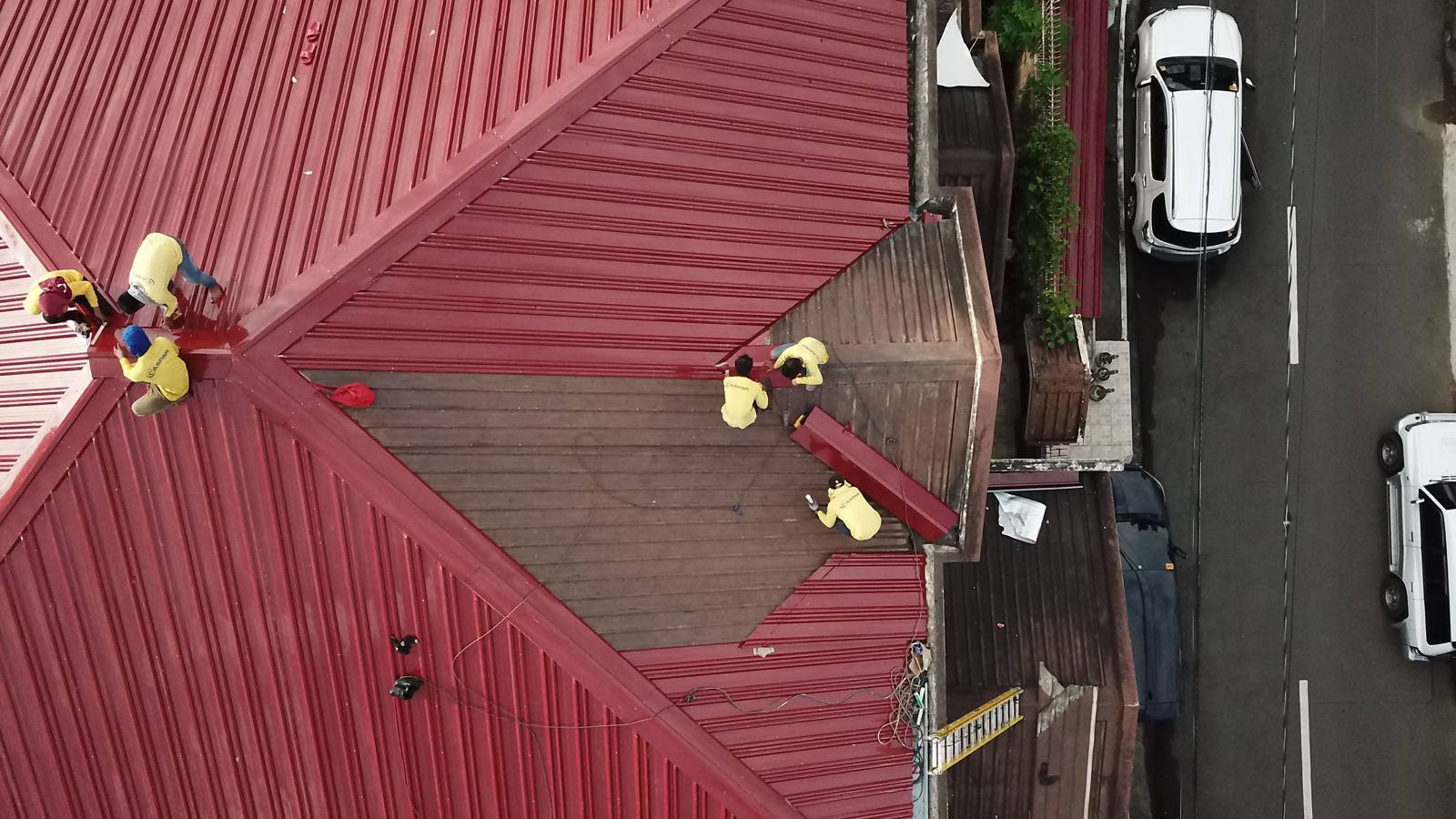 Inspection de toiture par drone : zéro risque, même précision
